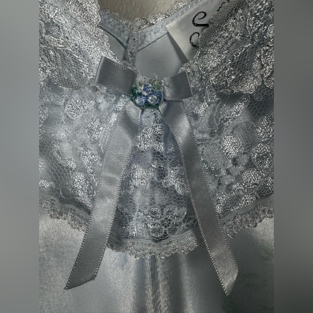 🩵Vintage 80’s Samye Coquette Baby-Blue Lace Satin Finish Camisole Size Small - Picture 3 of 8